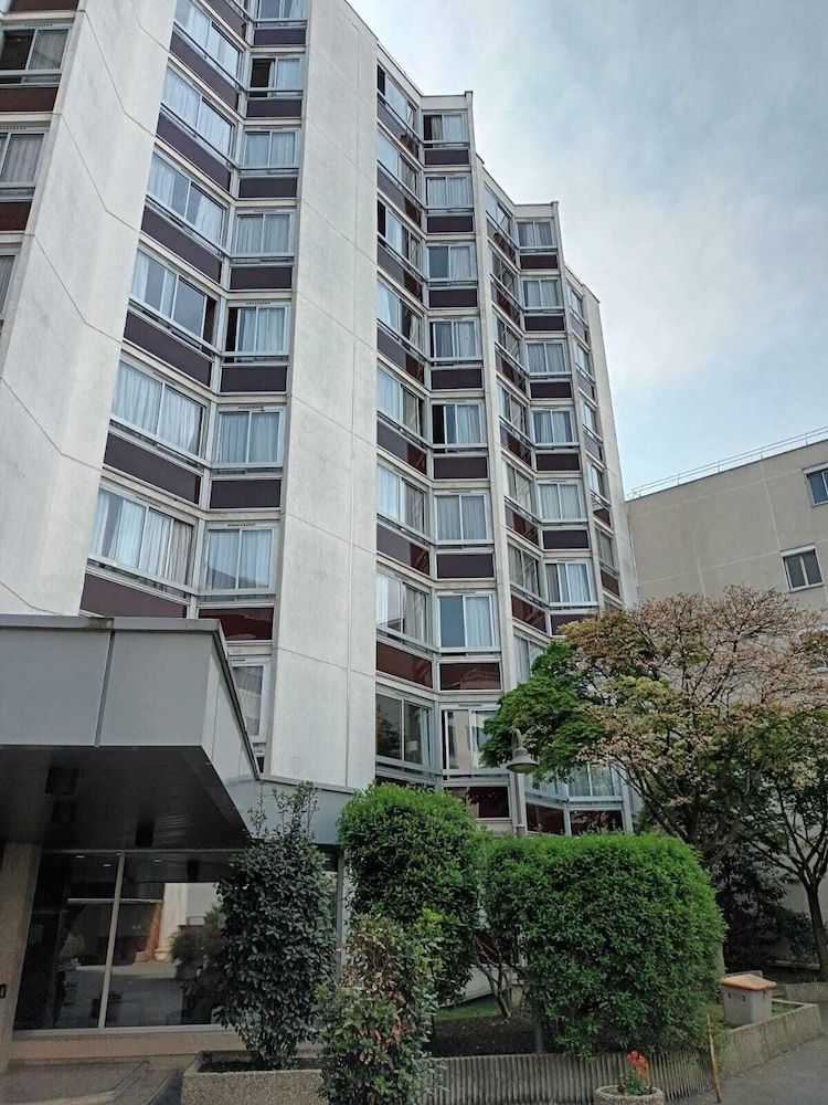 undefined Multire Paris XV 2