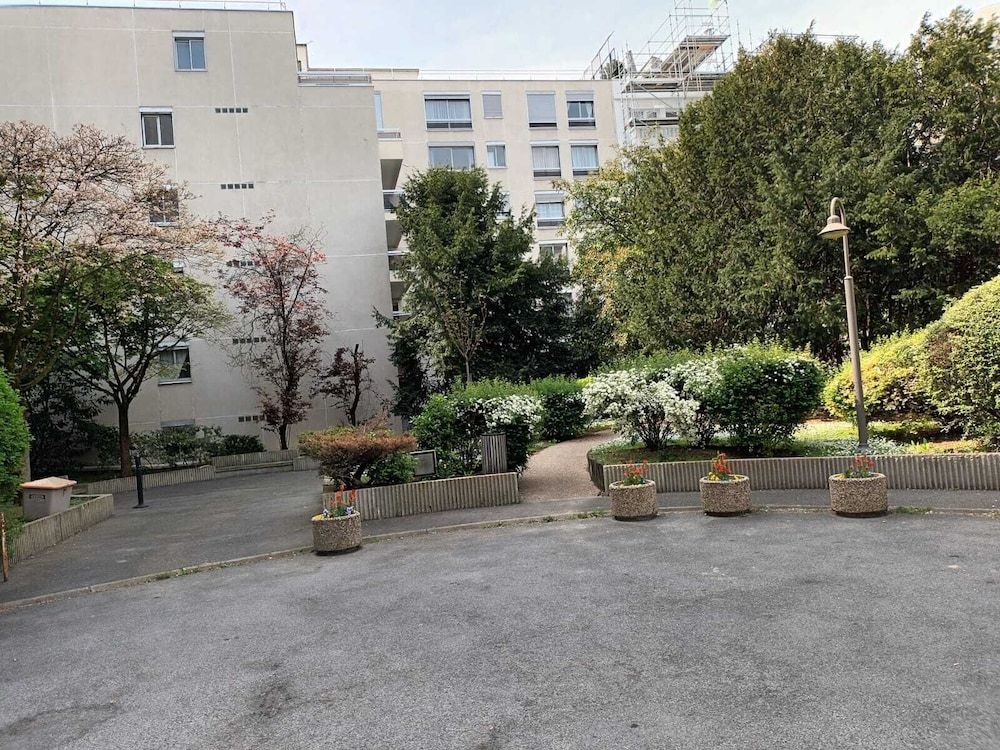 undefined Multire Paris XV 5