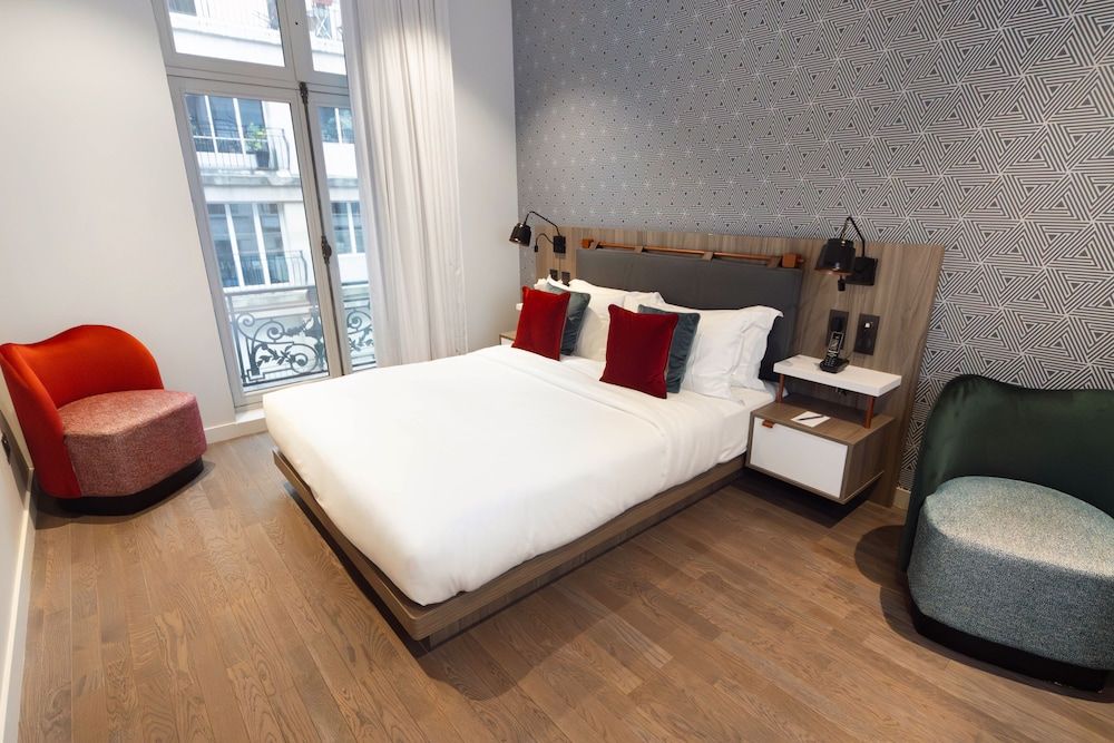 Mode Paris Aparthotel Design Studio, 1 Double Bed 3