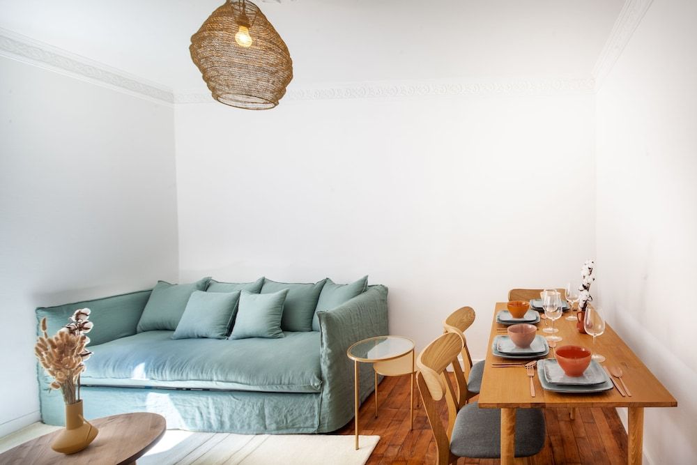 undefined Eiffel Tower Rue Cler 2