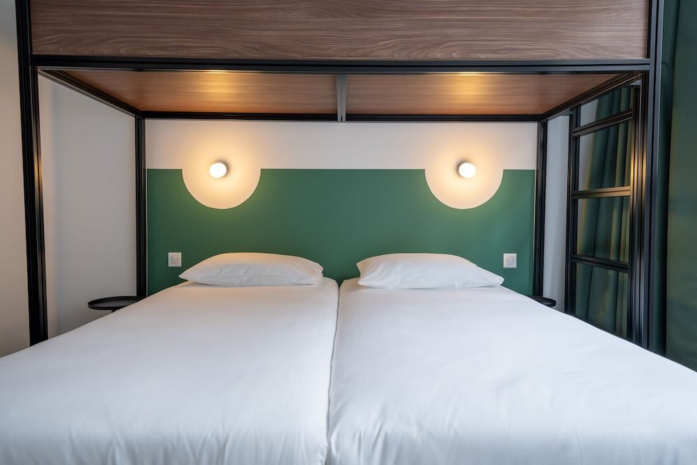 Beau M Paris - Hostel Triple Room (3 pers) 2