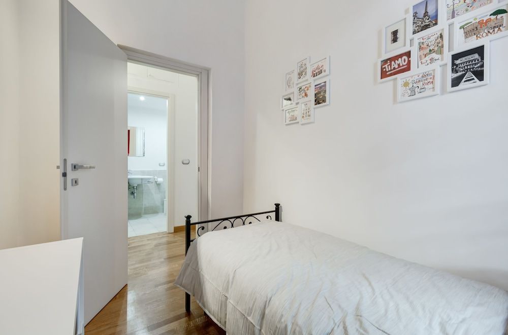 undefined San Cosimato House 7