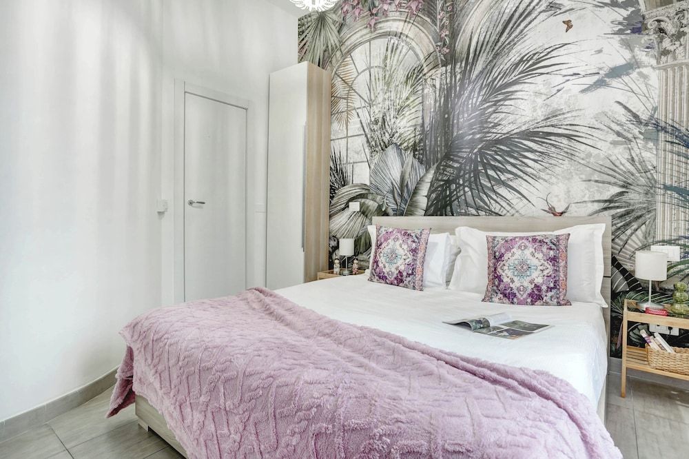 undefined Colosseo Secret Garden - Home and More 10