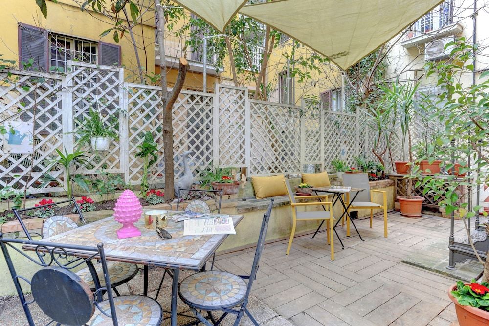 undefined Colosseo Secret Garden - Home and More 2