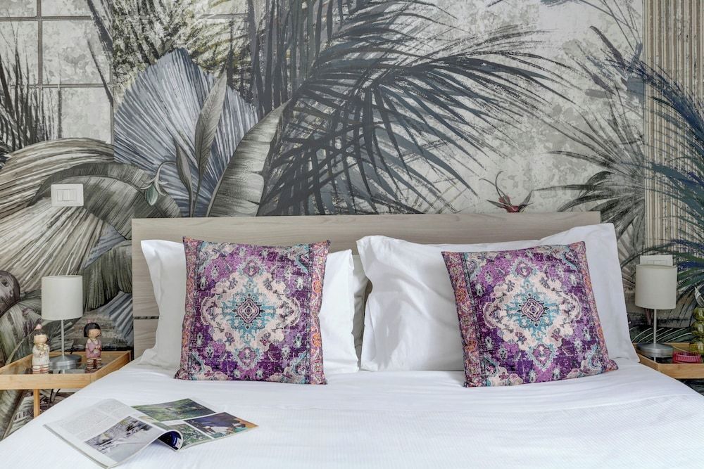 undefined Colosseo Secret Garden - Home and More 8