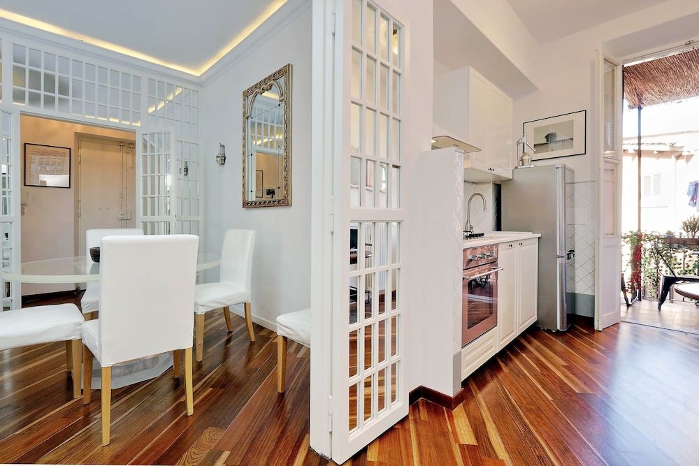 Pelliccia - WR Apartments Apartment, 2 Bedrooms 7