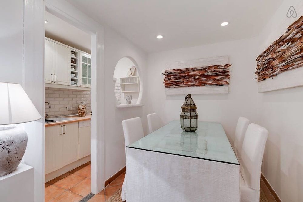 undefined Fontana di Trevi Home 2