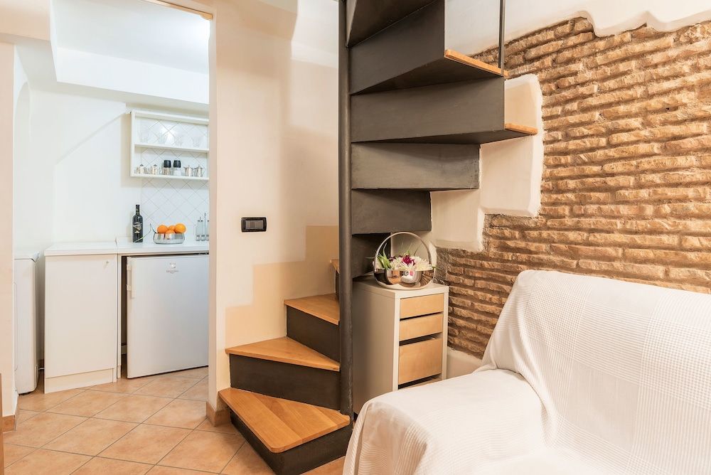 Sweet Suite near Pantheon Apartment 18