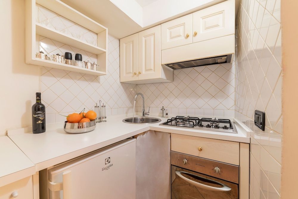 undefined Sweet Suite near Pantheon 3