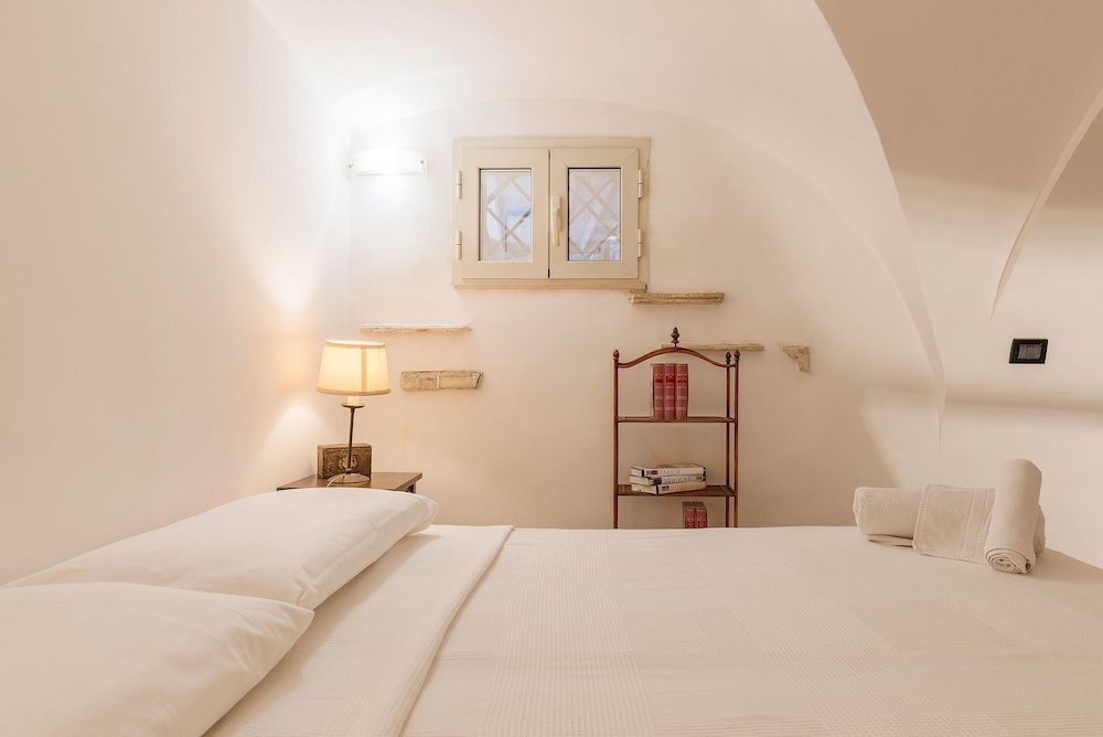 undefined Sweet Suite near Pantheon 6