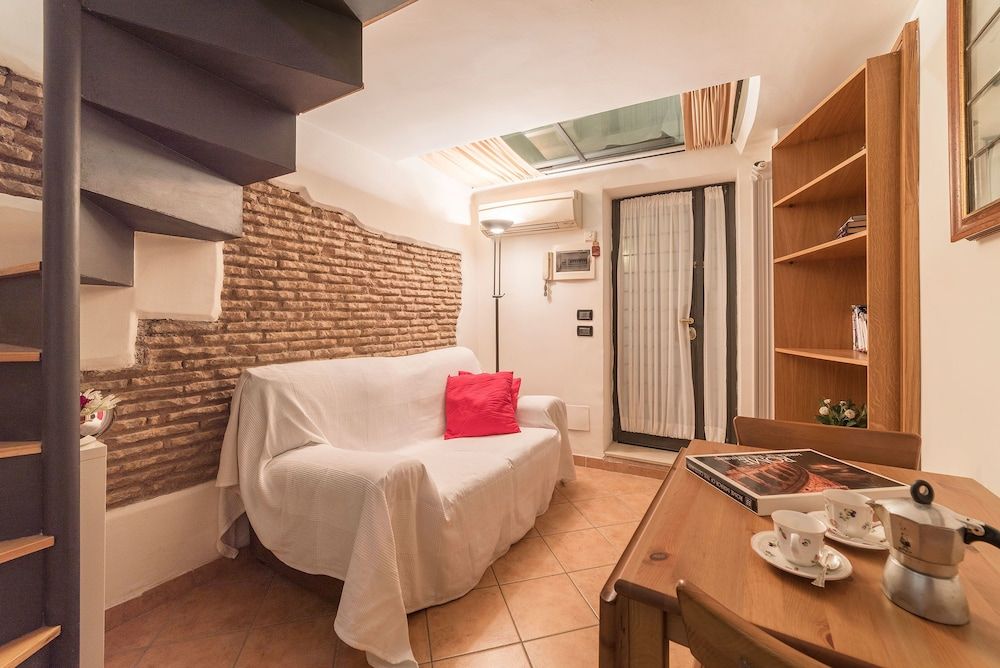 Sweet Suite near Pantheon Apartment 11