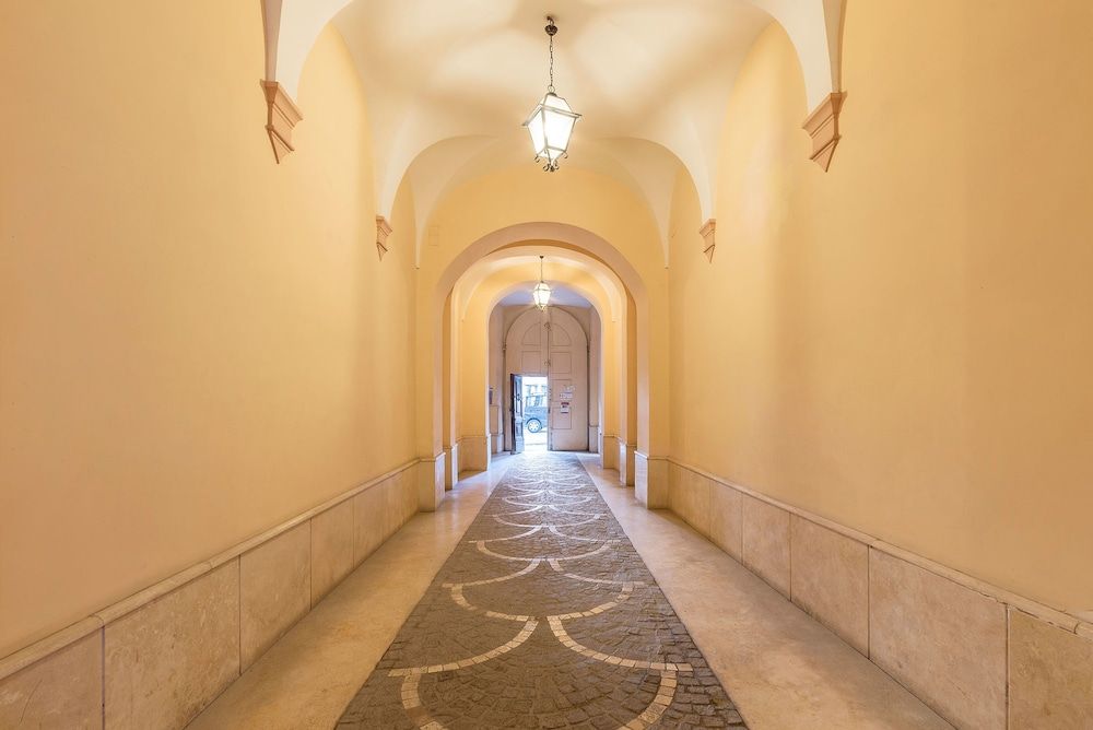 undefined Sweet Suite near Pantheon 5