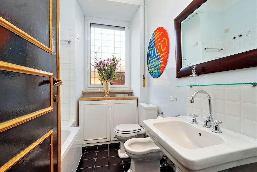 Garibaldi - WR Apartments Apartment, 2 Bedrooms 20