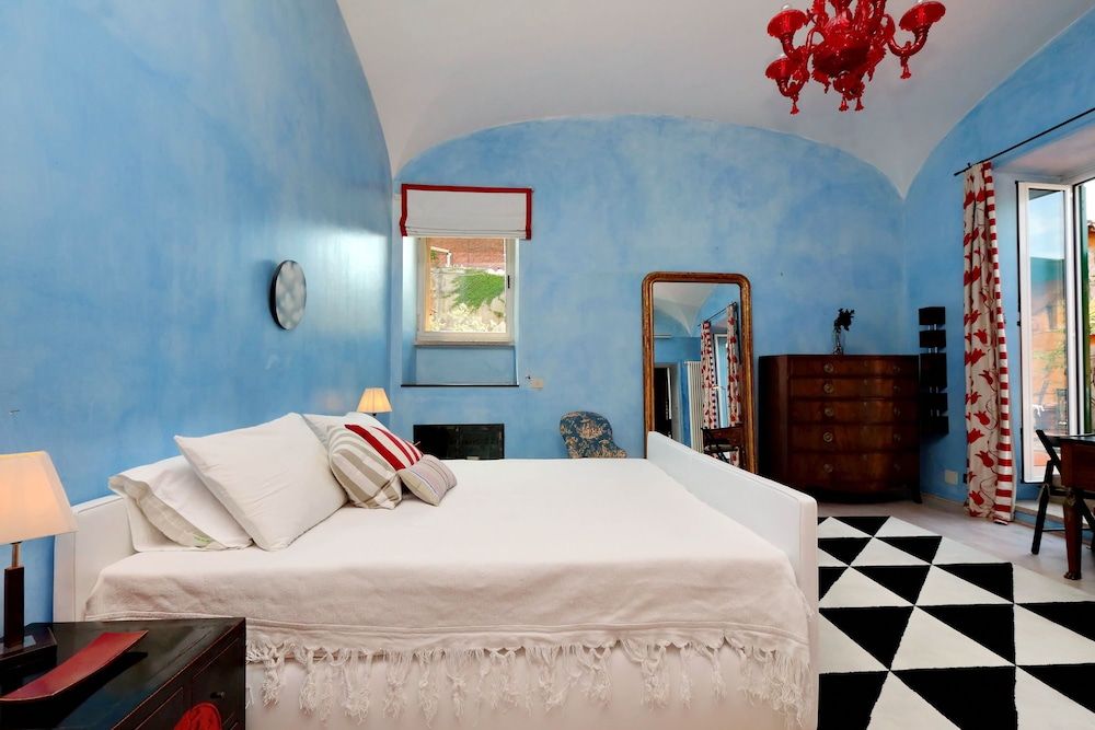 undefined Garibaldi - WR Apartments