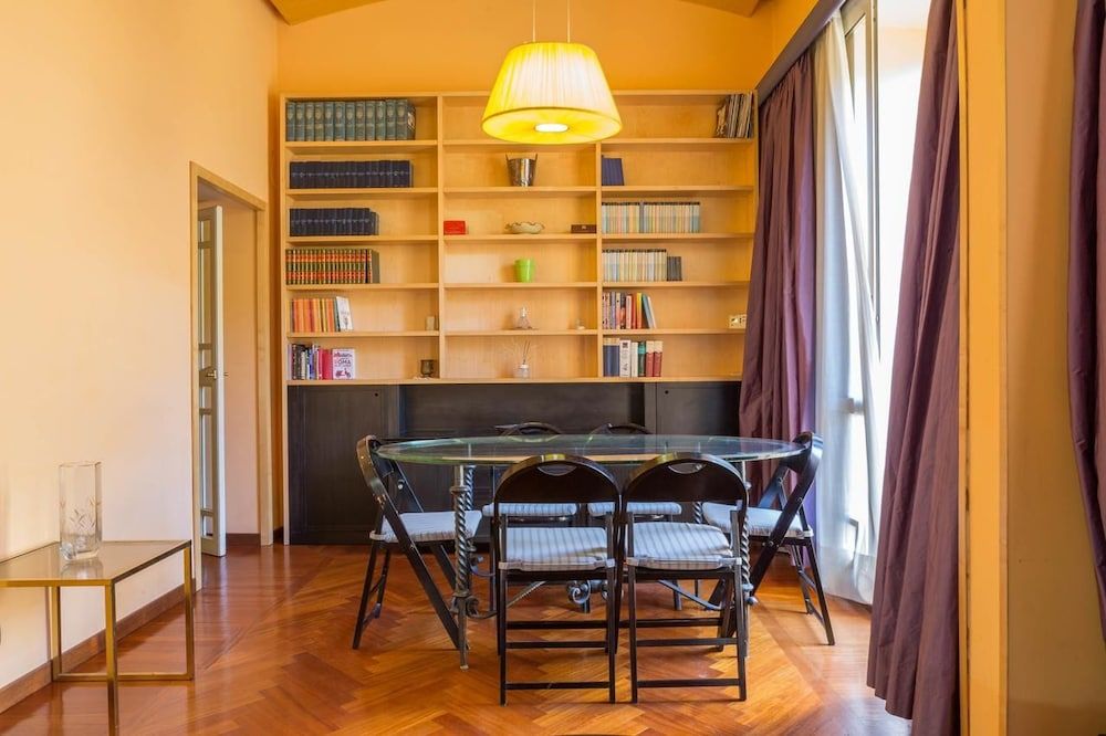 undefined Friendly Domus al Colosseo 6