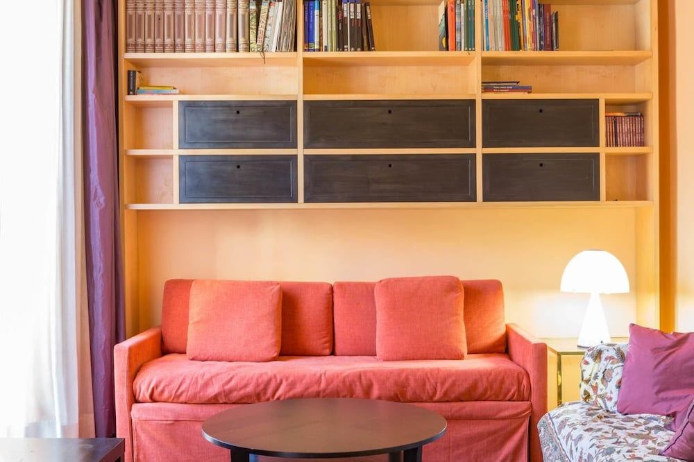 undefined Friendly Domus al Colosseo 8