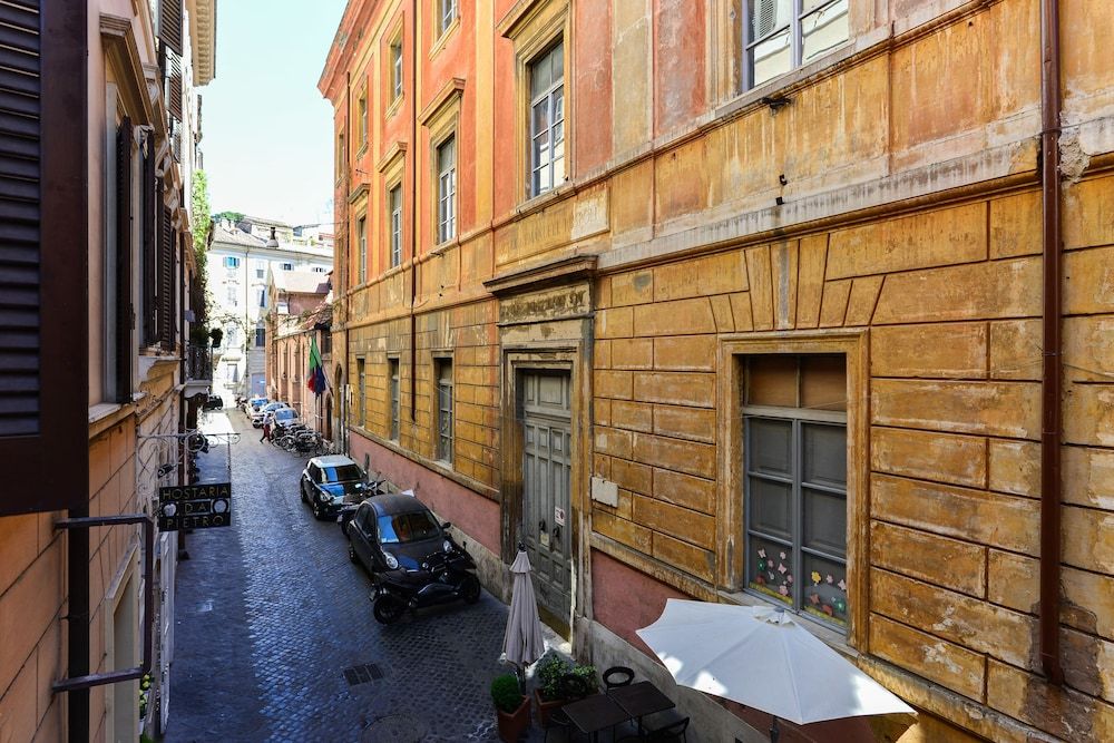 undefined Spanish Steps Cozy Studio 3