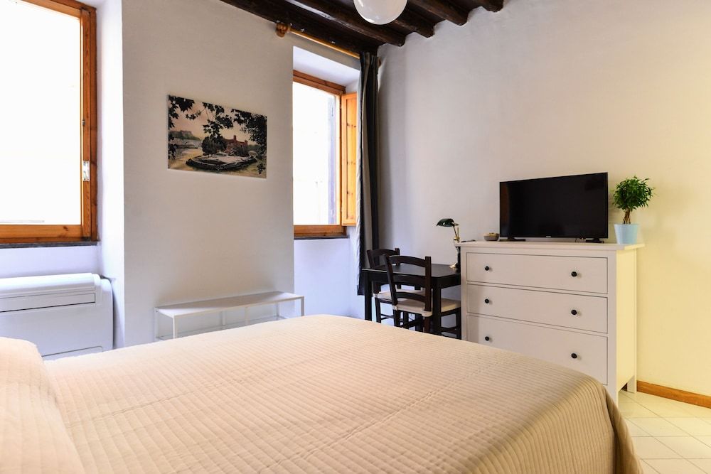 Spanish Steps Cozy Studio Studio Suite 6