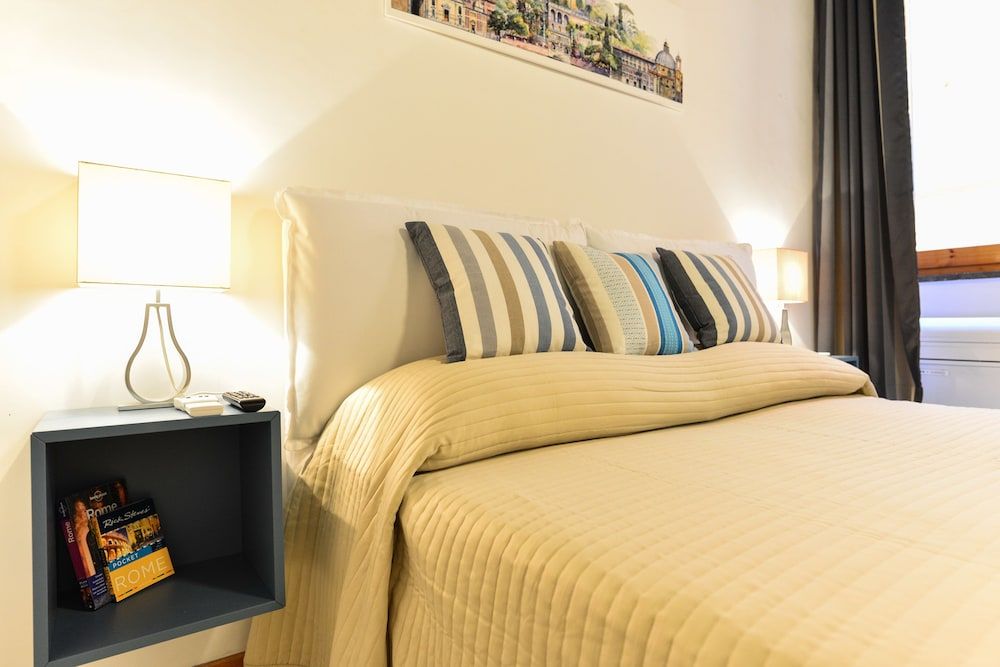 Spanish Steps Cozy Studio Studio Suite 7