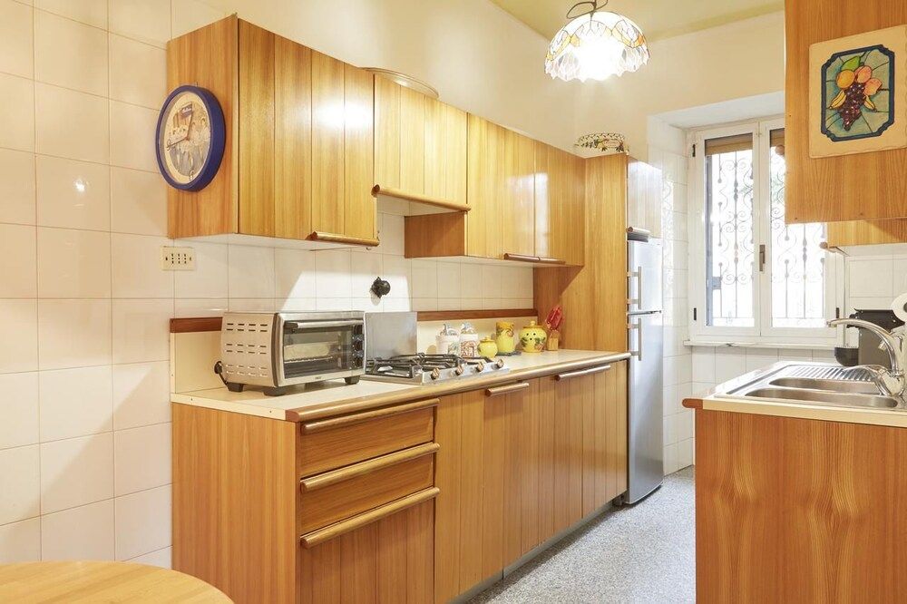 undefined Flaminio & Popolo Large Apartment 4