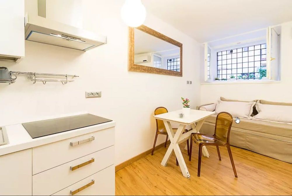 undefined Romantico Appartamento a Piazza Navona 7