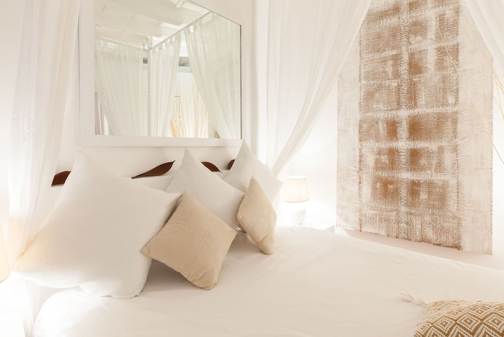 undefined Sweet Navona 5