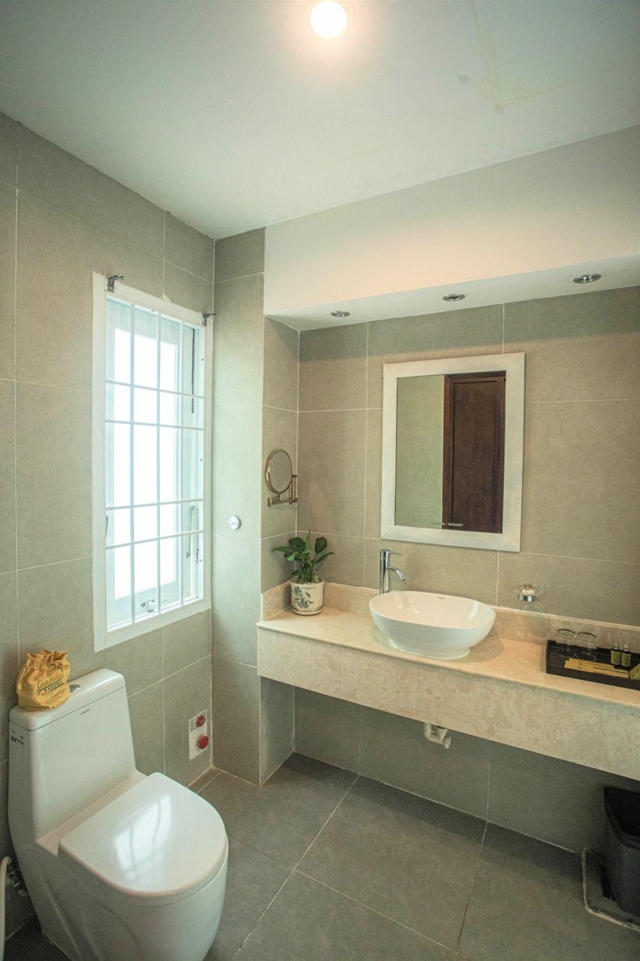 Premium Deluxe Twin Garden view