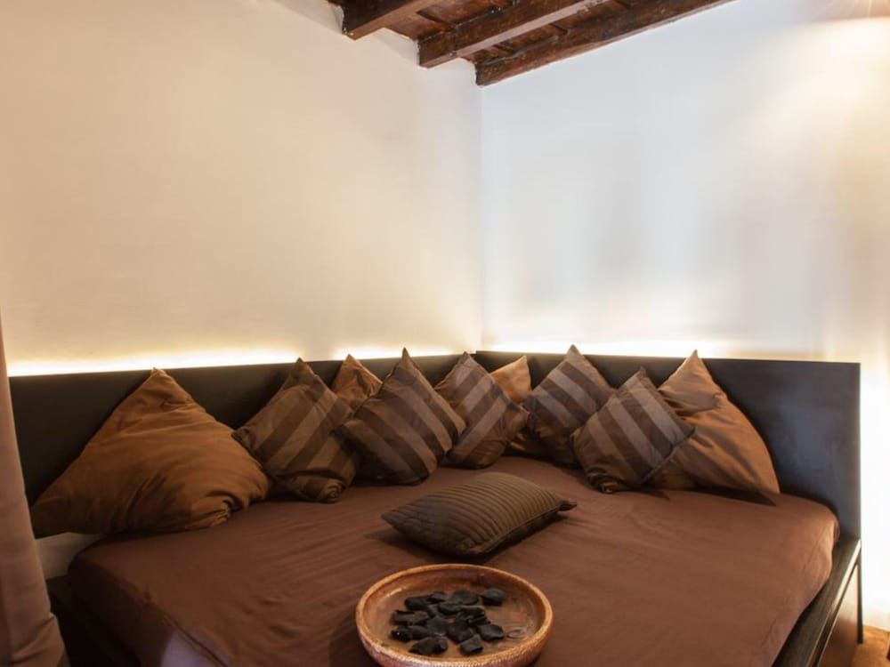 undefined Navona Home 7