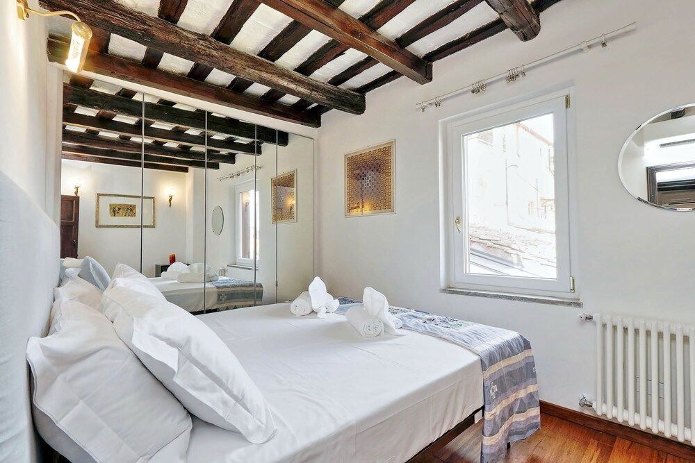 undefined Garibaldi 2 - WR Apartments 7