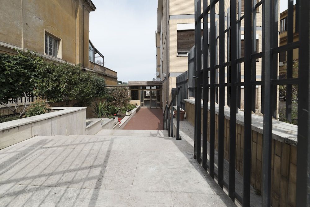 undefined Vatican City - Lovely Studio 2