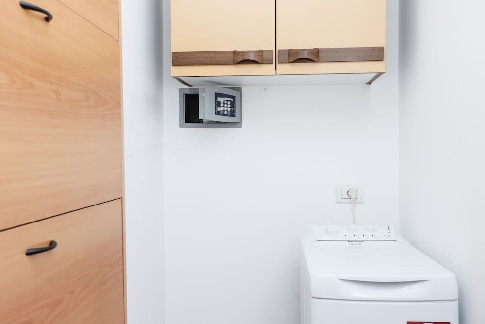 Enjoy the Sunset on Your Vatican Terrace Apartment, 2 Bedrooms 38