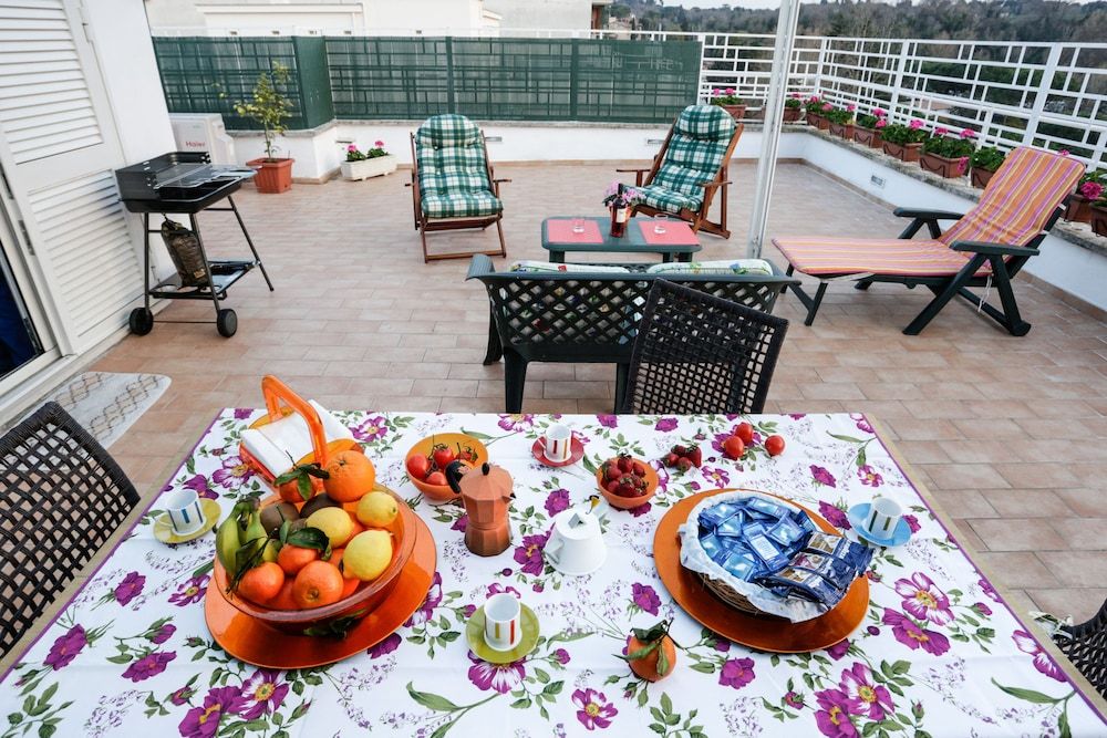 Enjoy the Sunset on Your Vatican Terrace Apartment, 2 Bedrooms 31