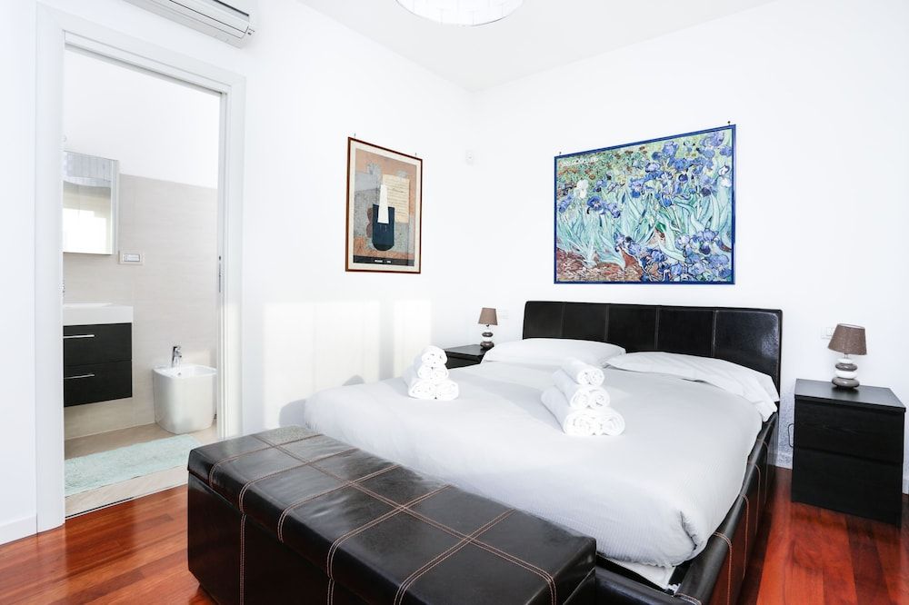 undefined Enjoy the Sunset on Your Vatican Terrace 6