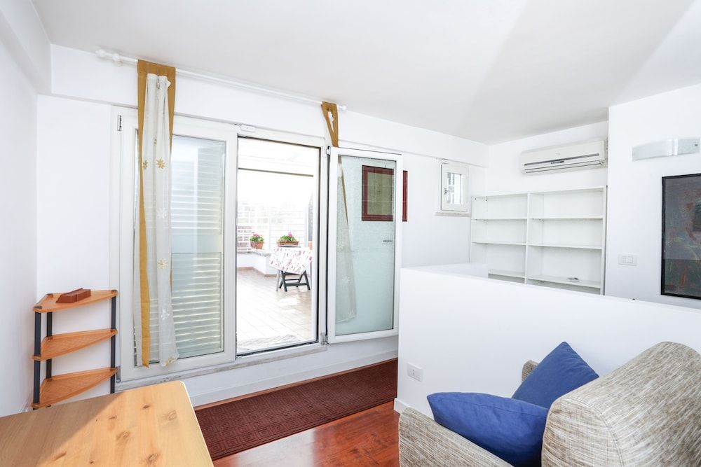 Enjoy the Sunset on Your Vatican Terrace Apartment, 2 Bedrooms 22