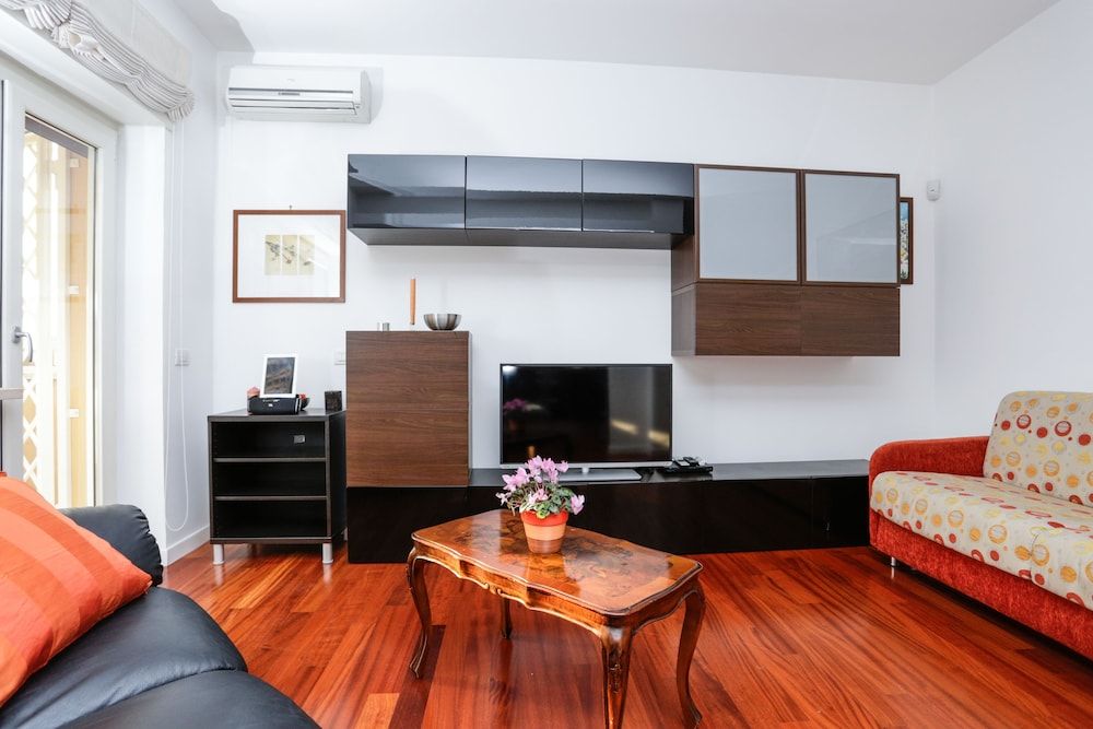 Enjoy the Sunset on Your Vatican Terrace Apartment, 2 Bedrooms 20