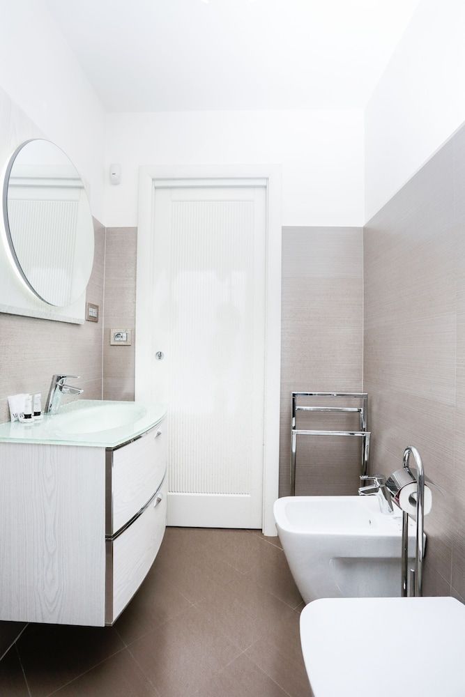 Enjoy the Sunset on Your Vatican Terrace Apartment, 2 Bedrooms 46