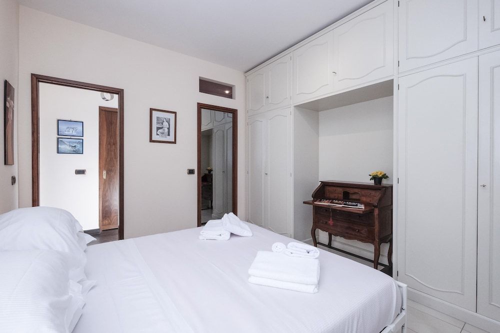 undefined Wonder Fonteiana Family 3