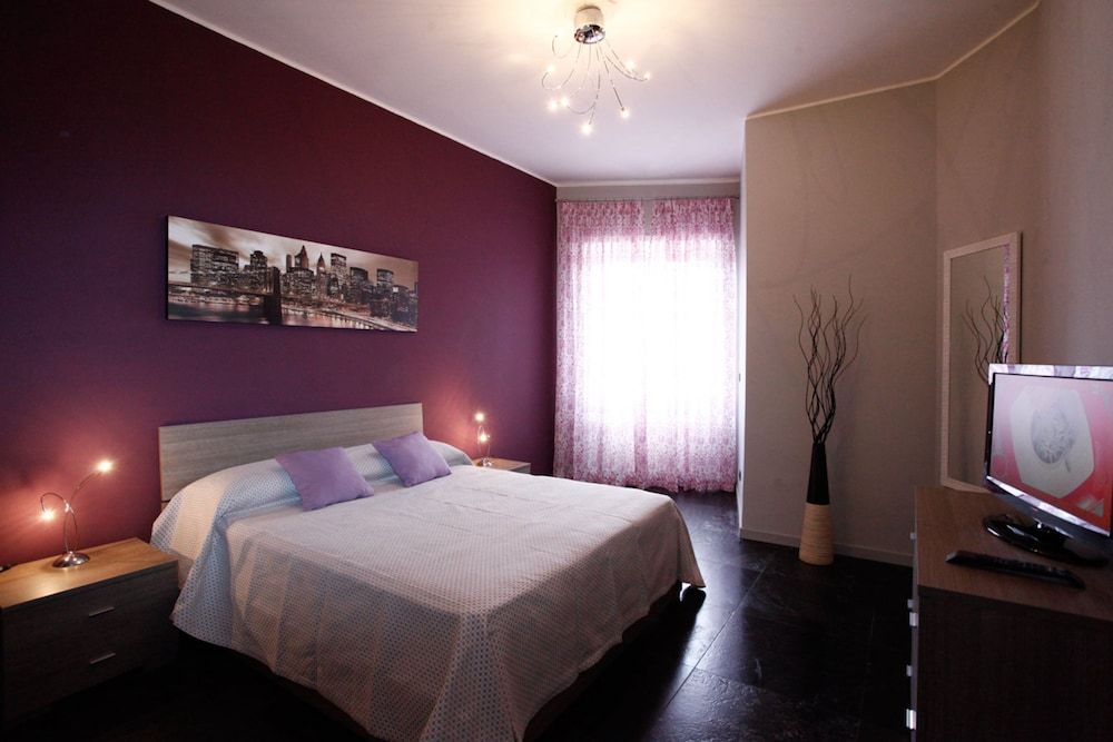 undefined Wonder Vatican Flat 5