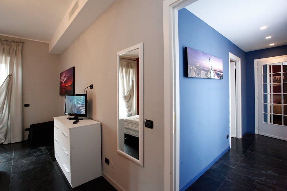 undefined Wonder Vatican Flat 10