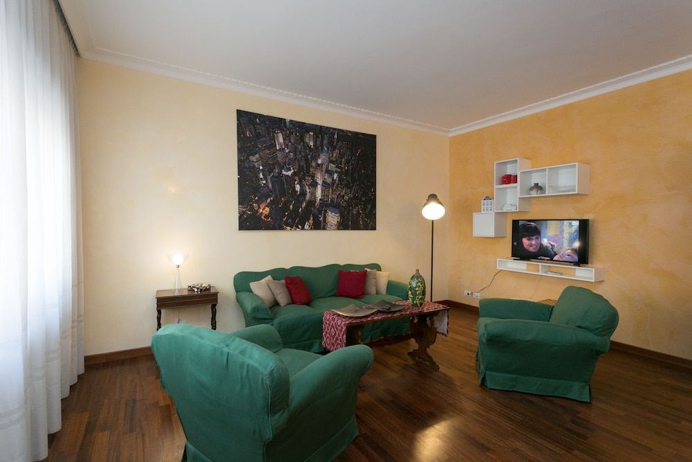 undefined Wonder Colosseum Delight 4