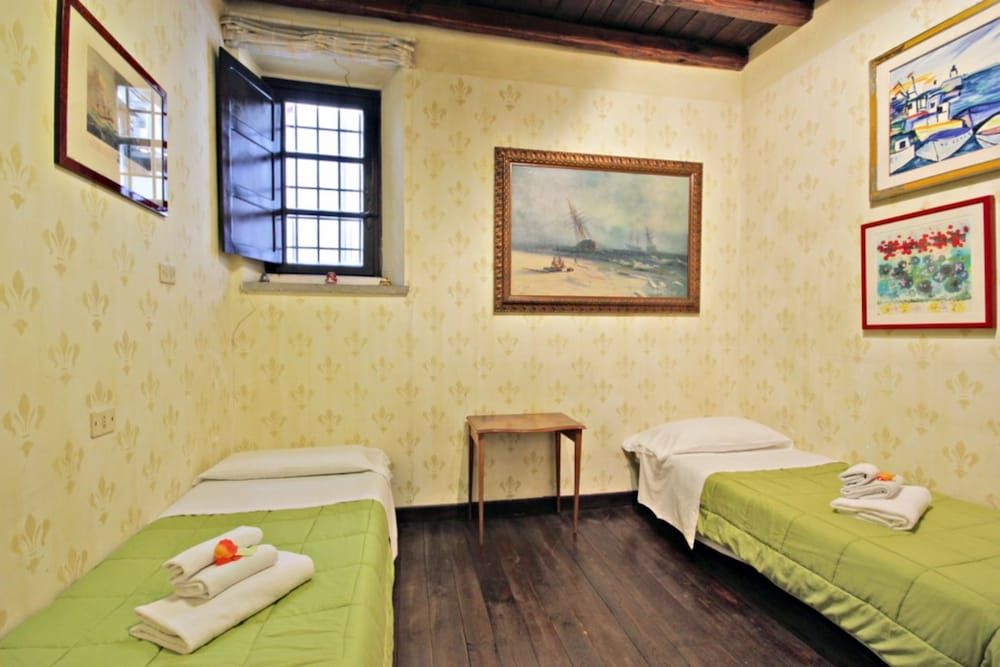 undefined Wonder Tower Top of Rome 5