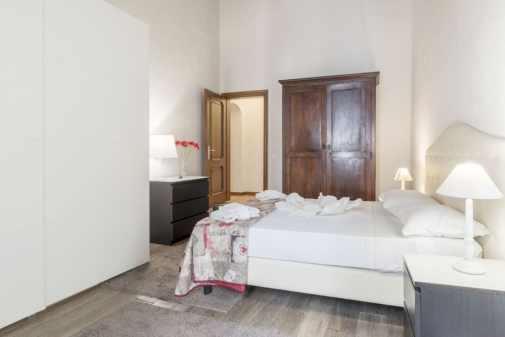 undefined Pantheon Charming Apartment 3