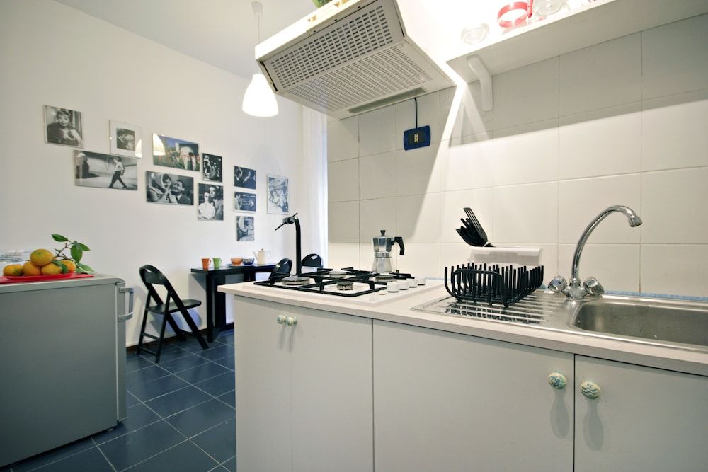 undefined Wonder Cozy & Lively Apt 10