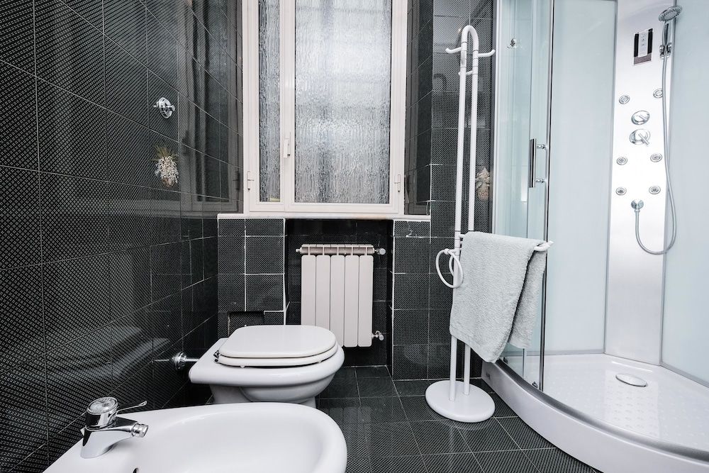 Lush Garden Steps Away from Great Park Apartment, 1 Bedroom 25