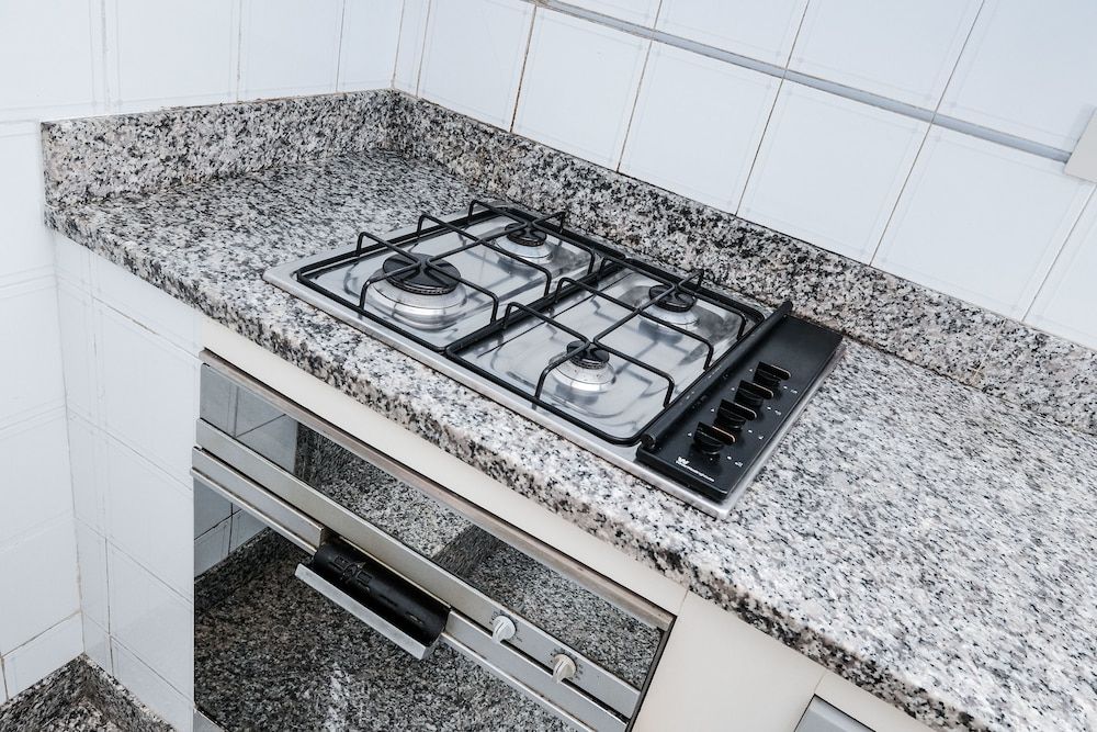 Lush Garden Steps Away from Great Park Apartment, 1 Bedroom 16