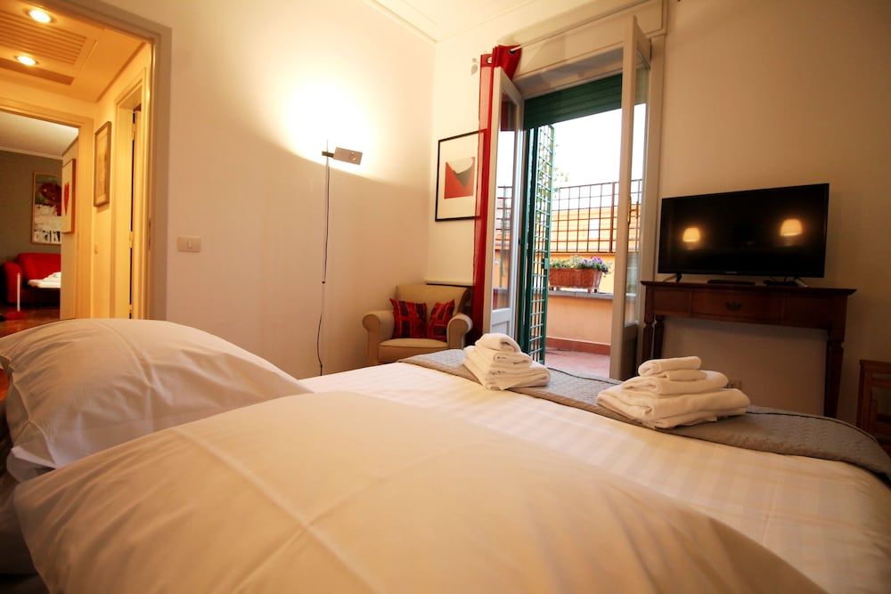 undefined Wonder Romantic Terrace 9