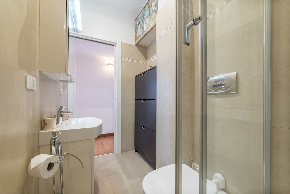 Colosseo & Colle Oppio Charming Apartment Apartment, 3 Bedrooms 33