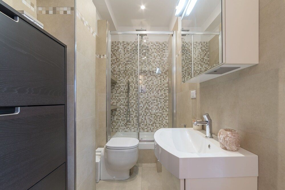 Colosseo & Colle Oppio Charming Apartment Apartment, 3 Bedrooms 36