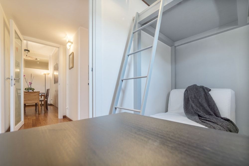 Colosseo & Colle Oppio Charming Apartment Apartment, 3 Bedrooms 26