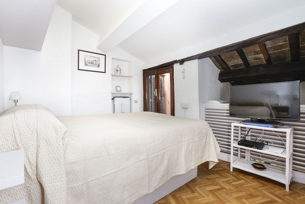 undefined Wonder Romantic Nest 4